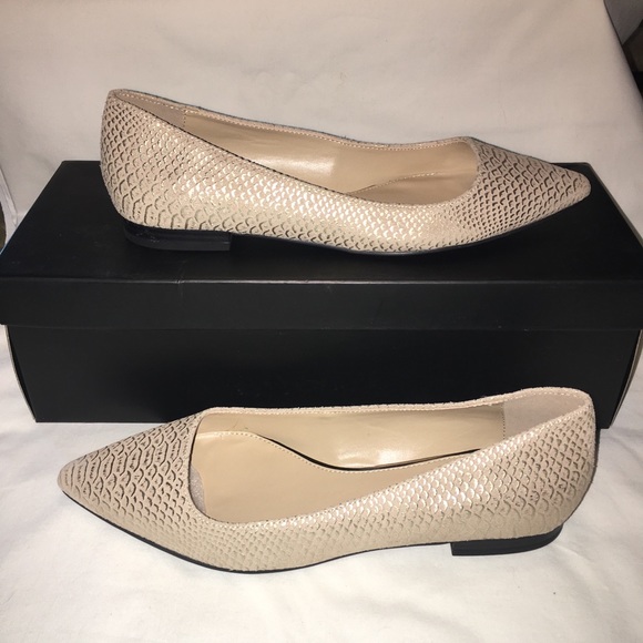 halston shoes sale